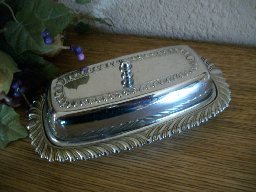 Butter Dish Covered Glass Tray Silver Plated VTG 1960's Regency Tableware