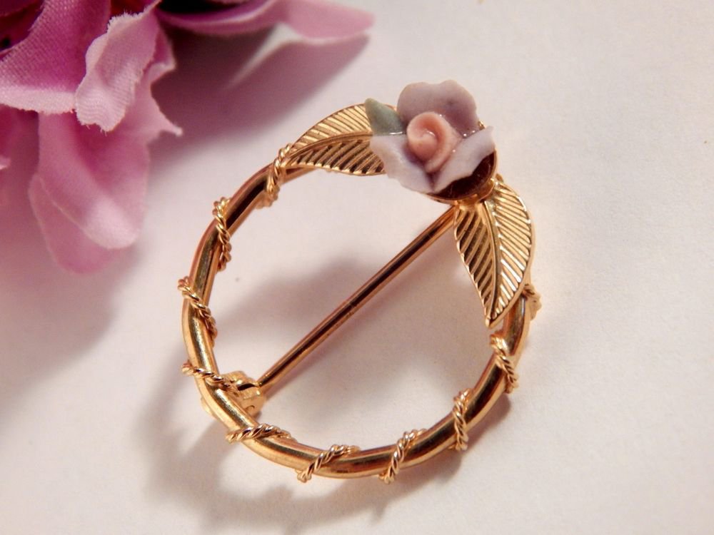 Porcelain Rose Floral Brooch Vintage Circle Pin Gold Overlay Fashion Jewelry