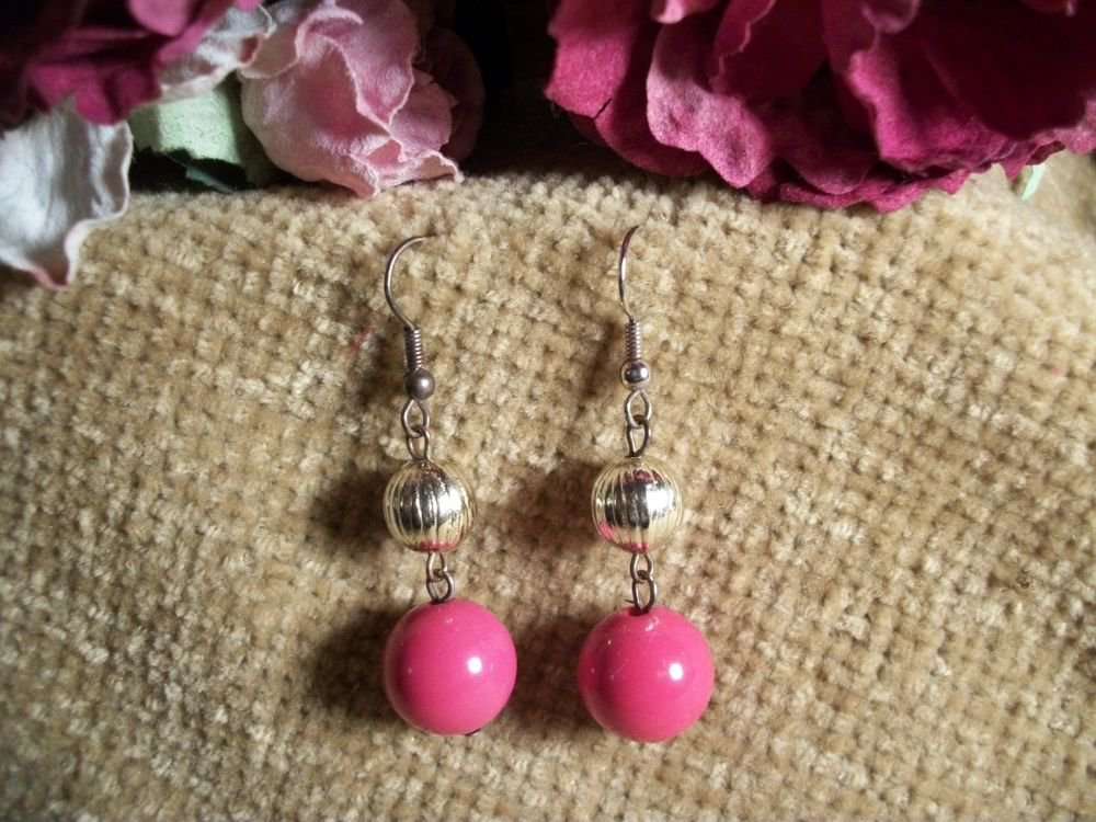 Pink Dangle Earrings Silver Metal Post Mod Beaded Jewelry Vintage 1970s Fashion