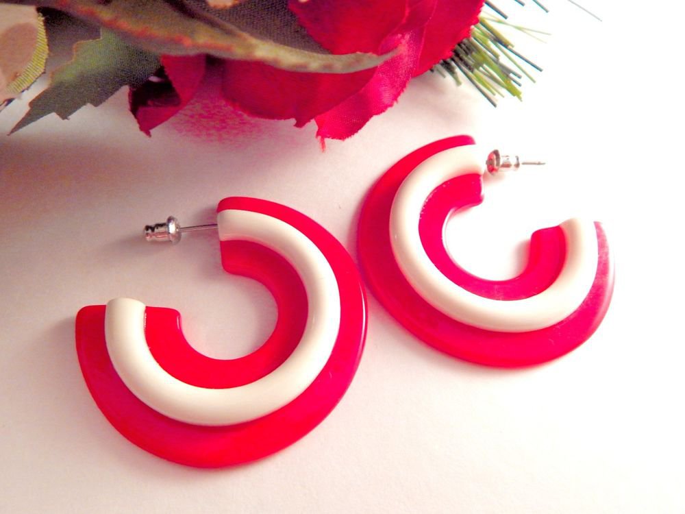 Hoop Earrings Red & White Resin Vintage 1980s Big Bold Hip Hop Fashion Jewelry