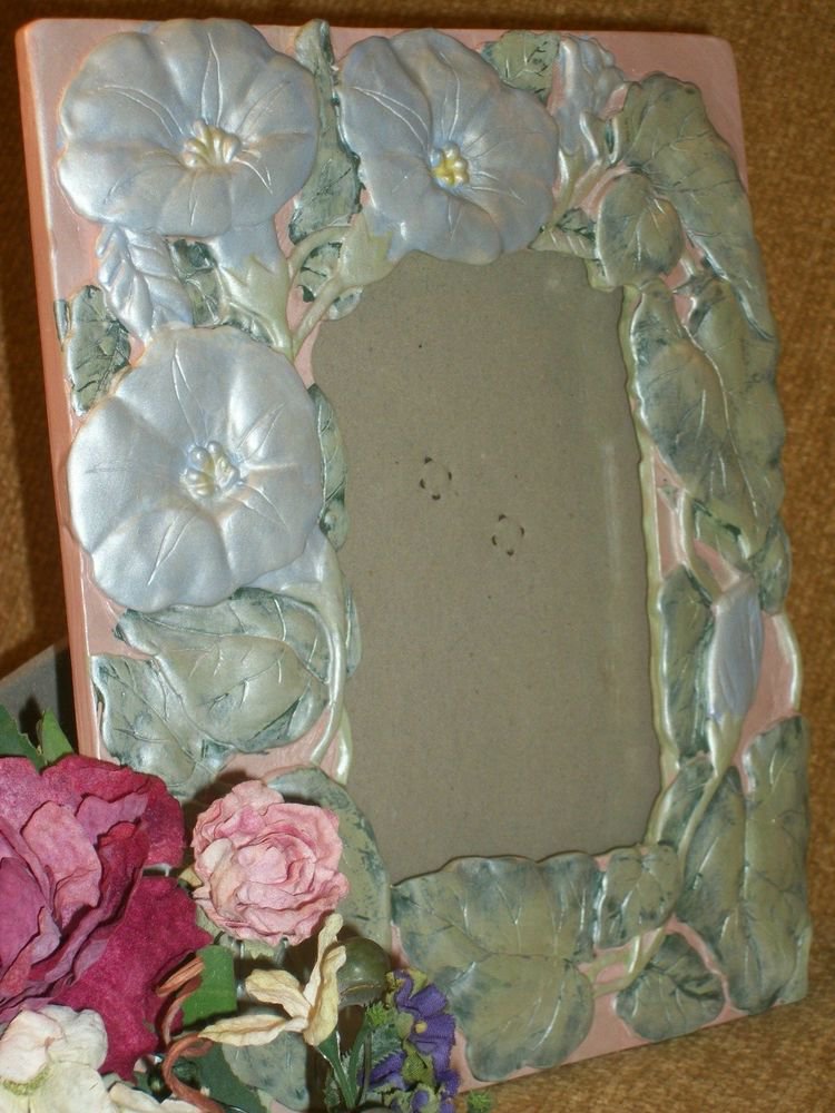 Picture Frame VTG 1980's Table Top Photograph Frame Romantic Floral Art Deco