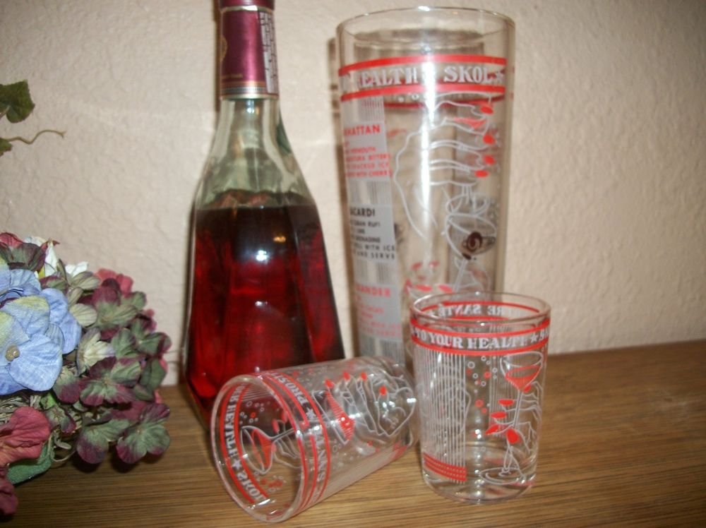 Cocktail Mixing Cup and Shot Glass Set VTG 1960's Mod Red White Retro Barware