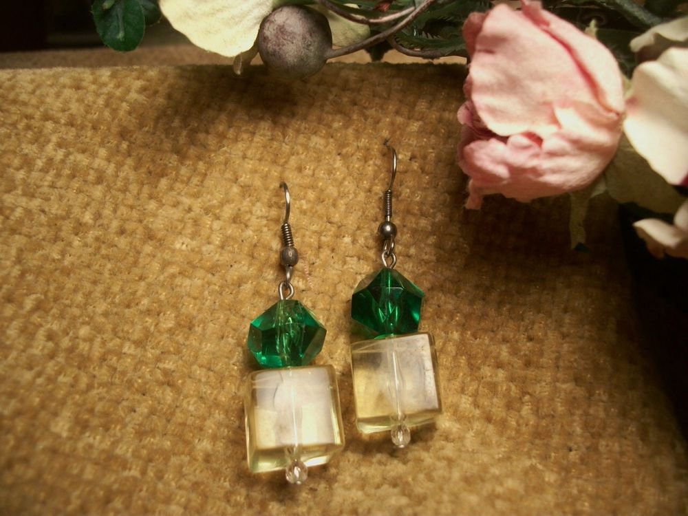 Dangle Earrings Green and Yellow Faceted Lucite Beads Elegant Vintage Jewelry