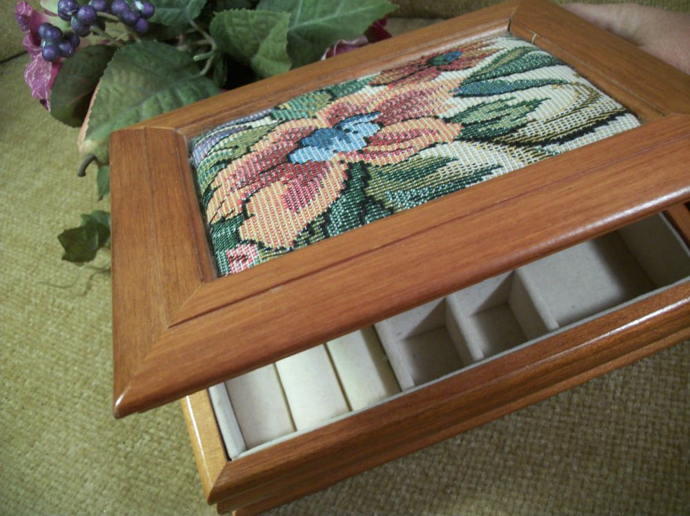 Jewelry Box VTG Wooden Floral Tapestry Flip Top with Flocked Compartments