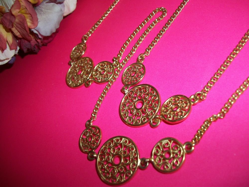 Gold Metal Necklace Filigree Medallions 32" Cable Chain VTG 80's Fashion Jewelry