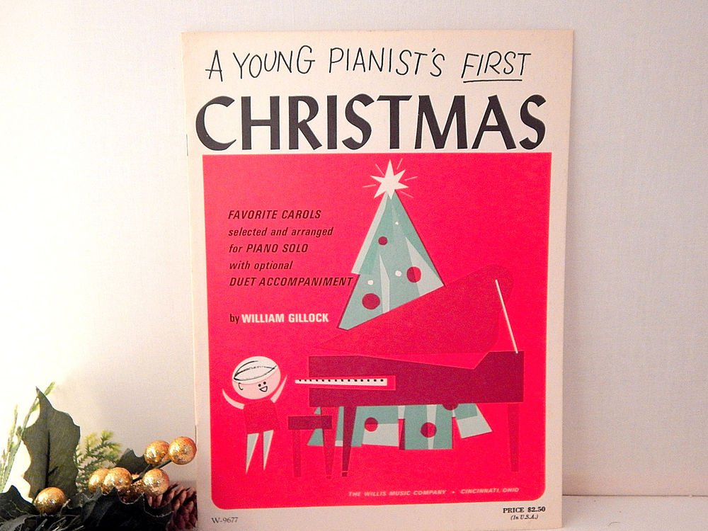 Young Pianist's First Christmas Favorite Carols for Piano VTG Student Music Book