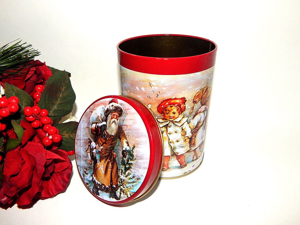 Victorian Santa Claus and Children Cookie Tin Vintage Christmas Gift Canister