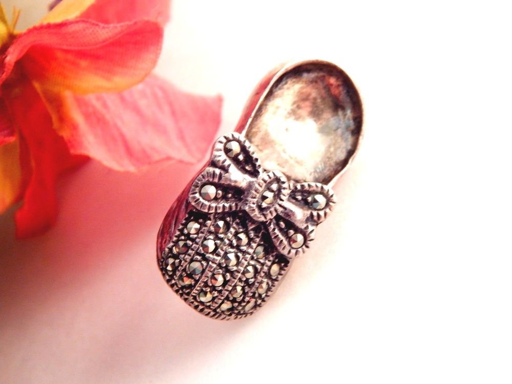 Marcasite Shoe Pin 925 Silver Brooch Girl's Mary Jane Style Miniature Slipper