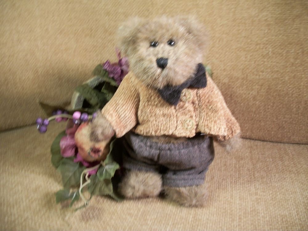 BOYDS Matthew H. Bear 8" Plush Stuffed Animal Bearwear Sweater Retired