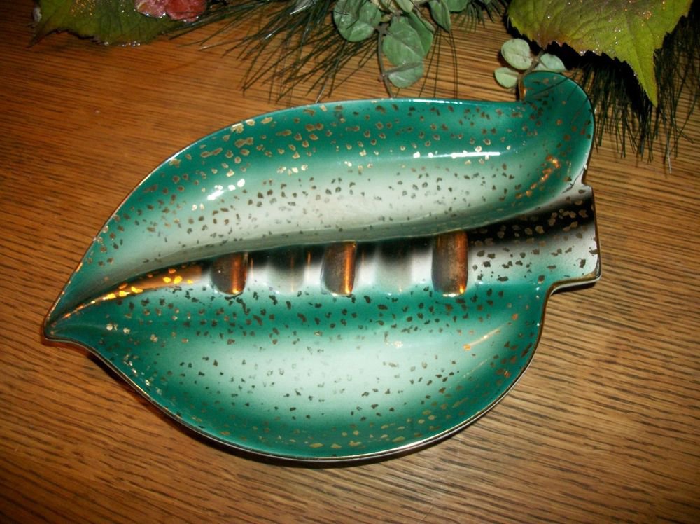 Ash Tray Retro 60's VTG Mod Green and Gold Leaf Shaped Ceramic Dish Divided Tray