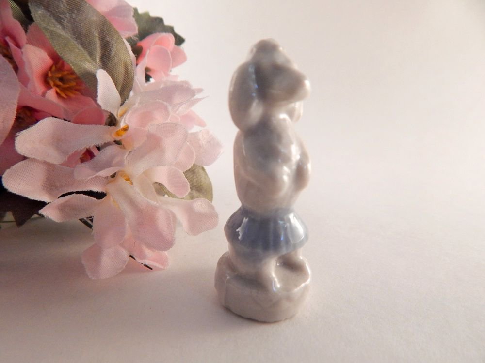 White Poodle Dancing Circus Dog Figurine Wade Whimsie Red Rose Tea Match Striker