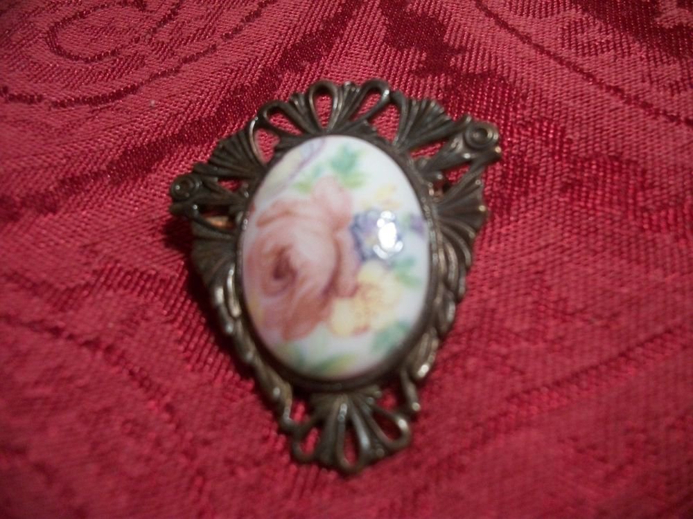 Brooch Antique Oval Porcelain Pin Floral in Silver Metal Victorian VTG Jewelry