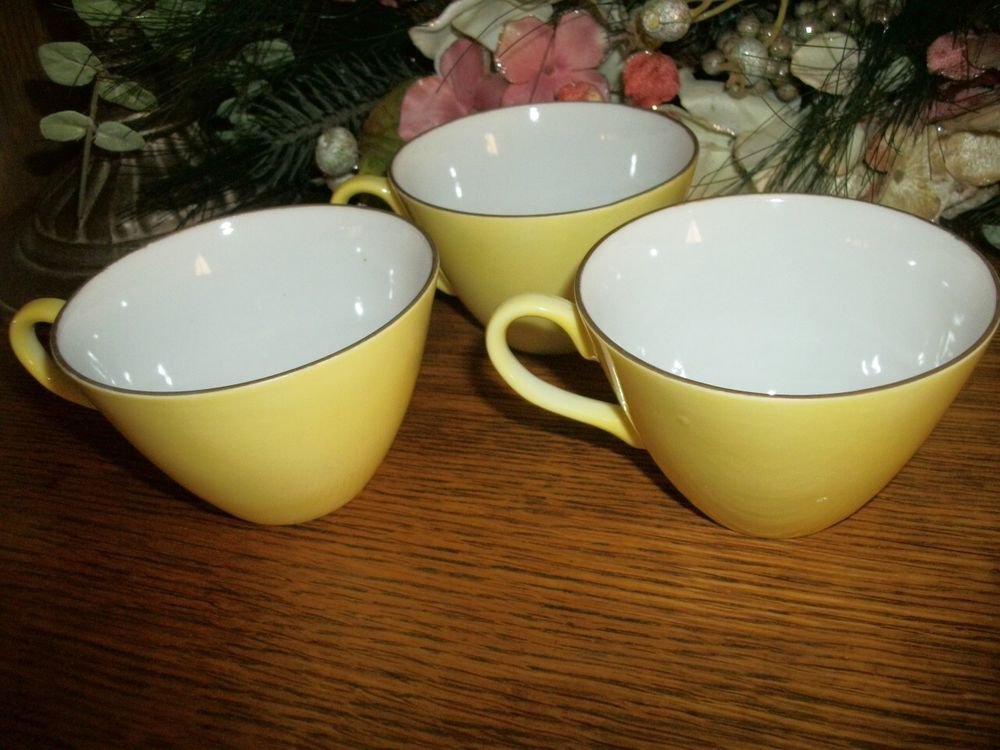 Yellow Tea Cups Gold Rim Coffee Serving Dishes Three Vintage China Tableware