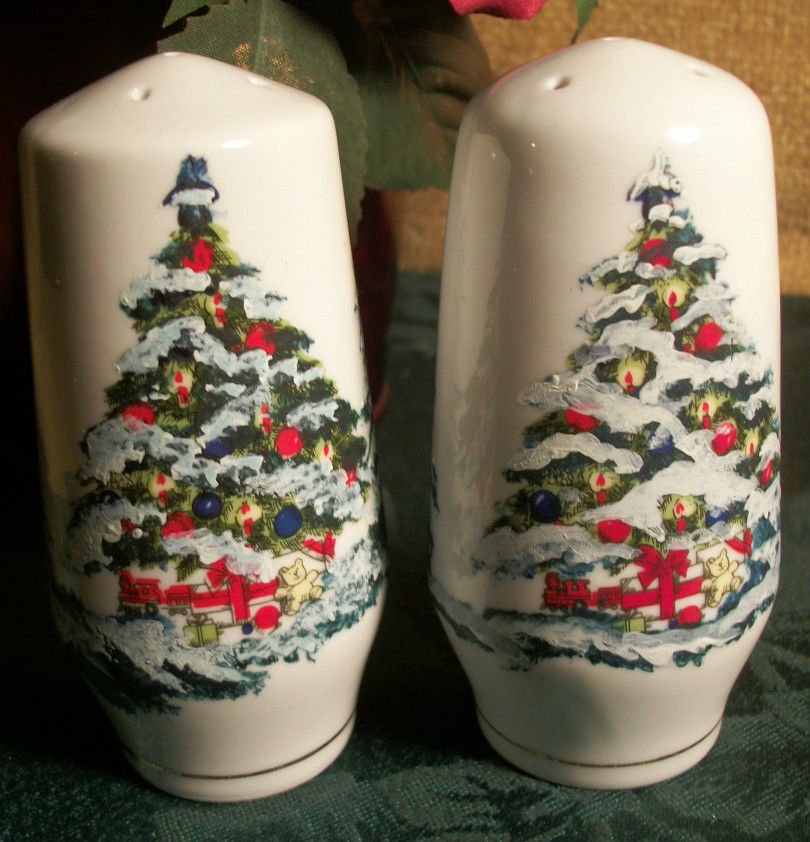 Salt and Pepper Shakers White Porcelain Winter Holiday Christmas Tree Design