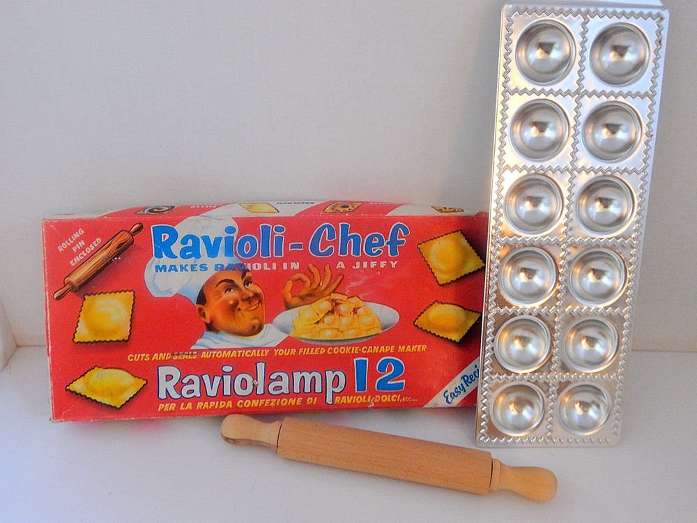 Ravioli Chef Raviolamp 12 Pasta Making Se Cookie Canape Maker Vintage 1950's