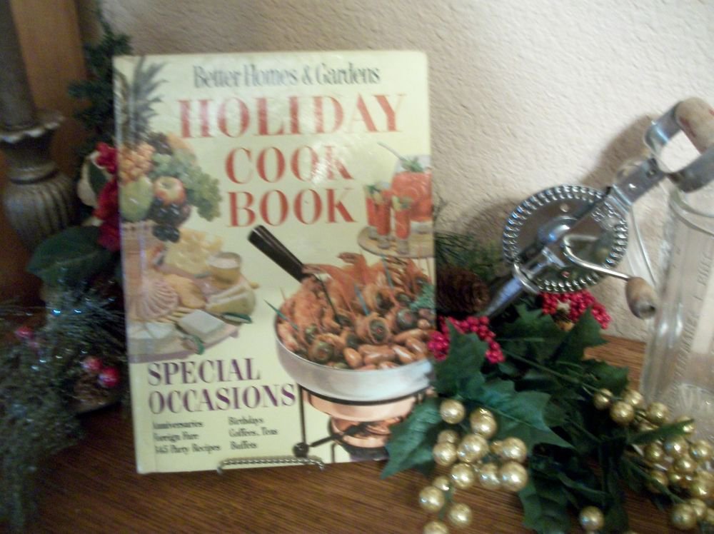 Better Homes & Gardens Holiday Cook Book VTG 1959 Recipe Book Like NEW