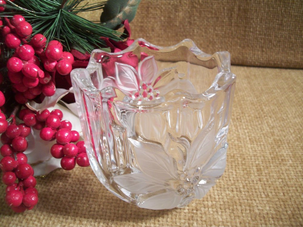 Candle Holder Vintage MIKASA Decorative Glass Poinsettia Flower Winter Decor