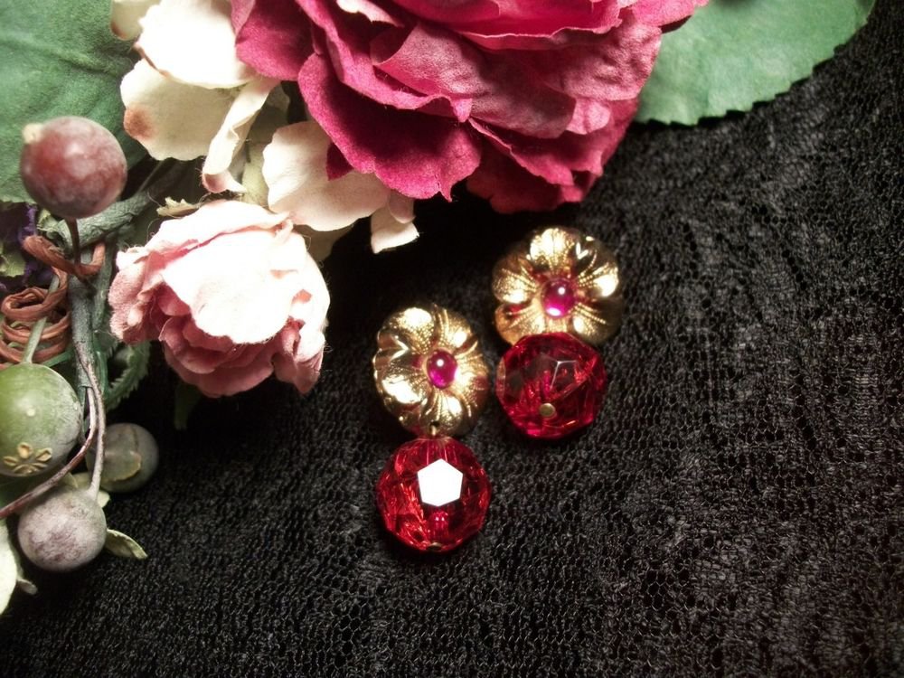Earrings Red Purple Drop Dangle Disco Ball Flower Pierced VTG Fashion Jewelry