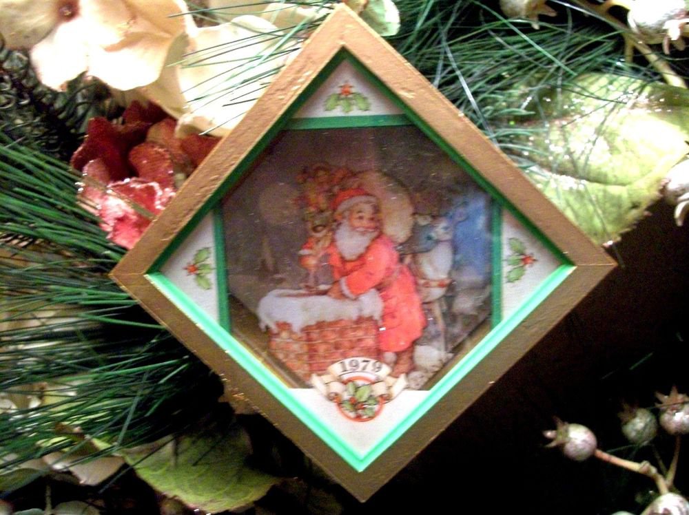 Hallmark Tree Trimmer Christmas Eve Surprise Santa Claus Ornament VTG 1979 w/Box