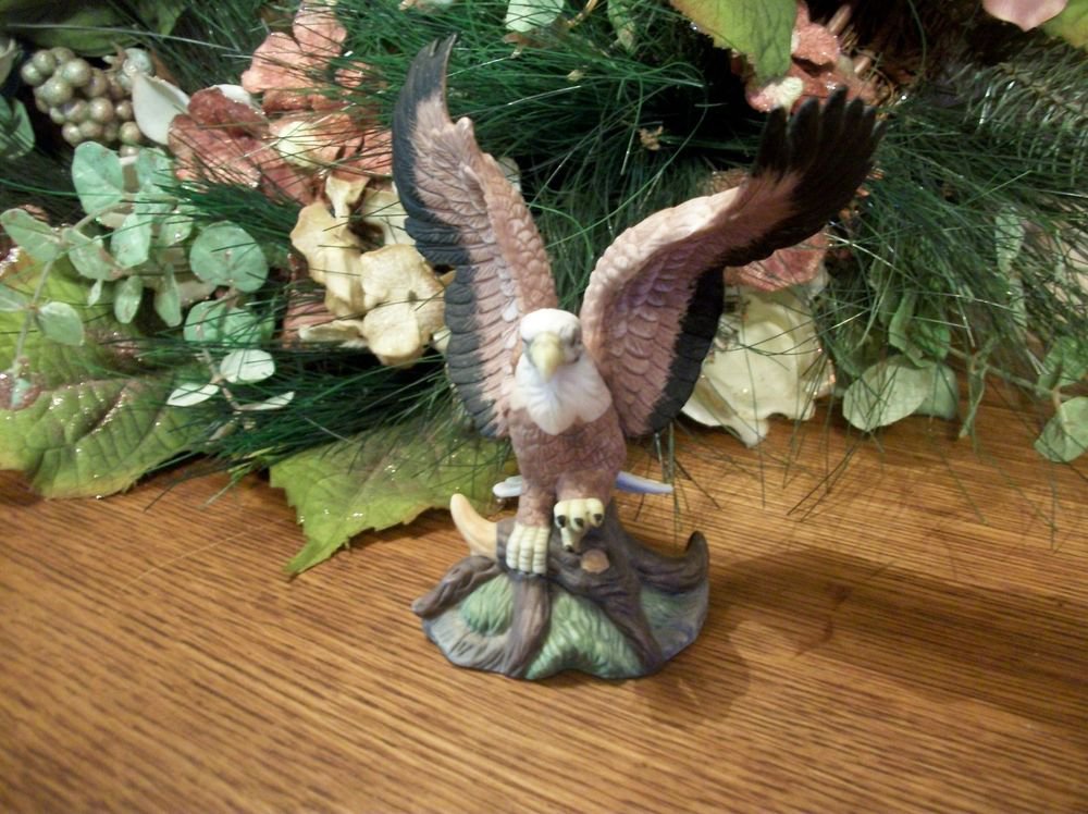 American Eagle Figurine VTG Porcelain Birds in Flight Liberty Society Sculpture