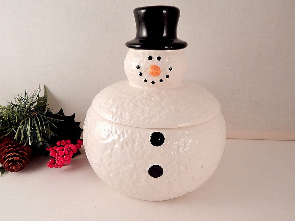 Golf Ball Snowman Cookie Jar Candy Dish White Ceramic Christmas Decoration