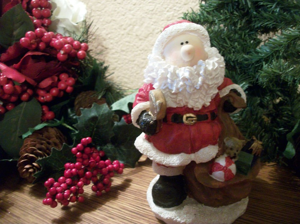 Modern Santa Claus with Toy Sack Resin Figurine Christmas Winter Home Decor