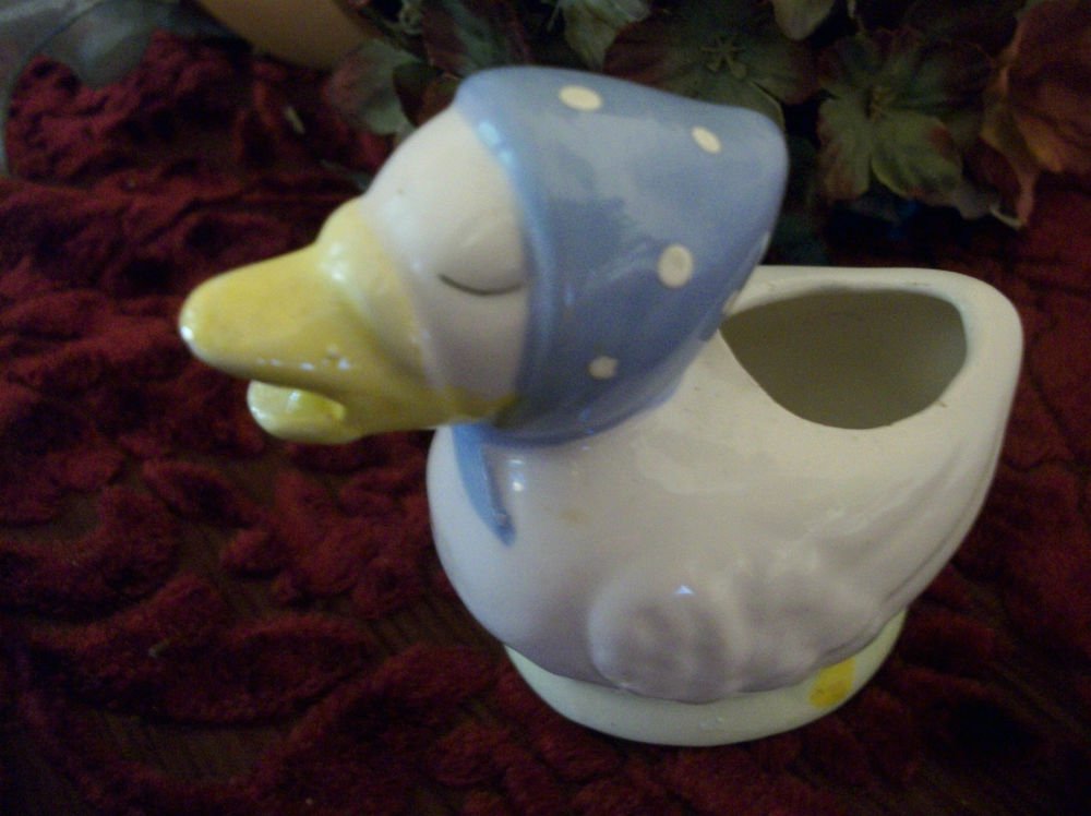 White Ceramic Duck VTG Figurine Country Farmhouse Animal Home Decor Collectible