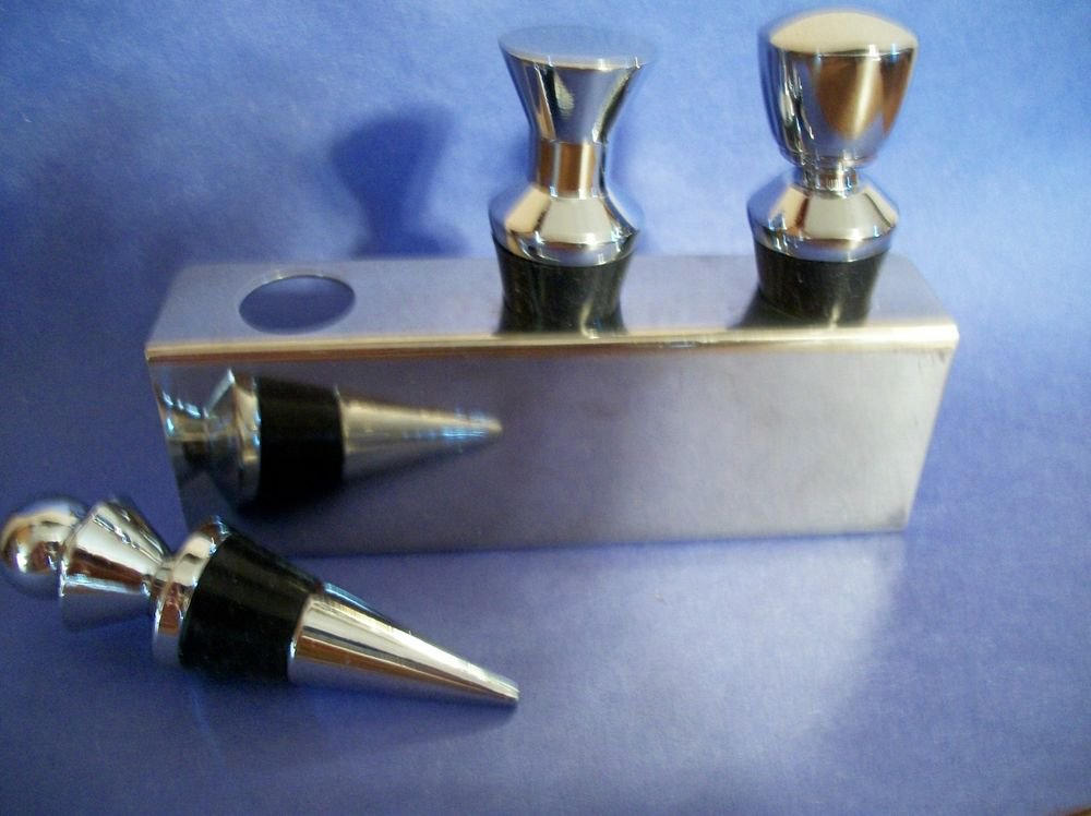 Bottle Stoppers Chrome Rubber Wine Liquor Serving Accessory 3 Bar Tools w/ Caddy