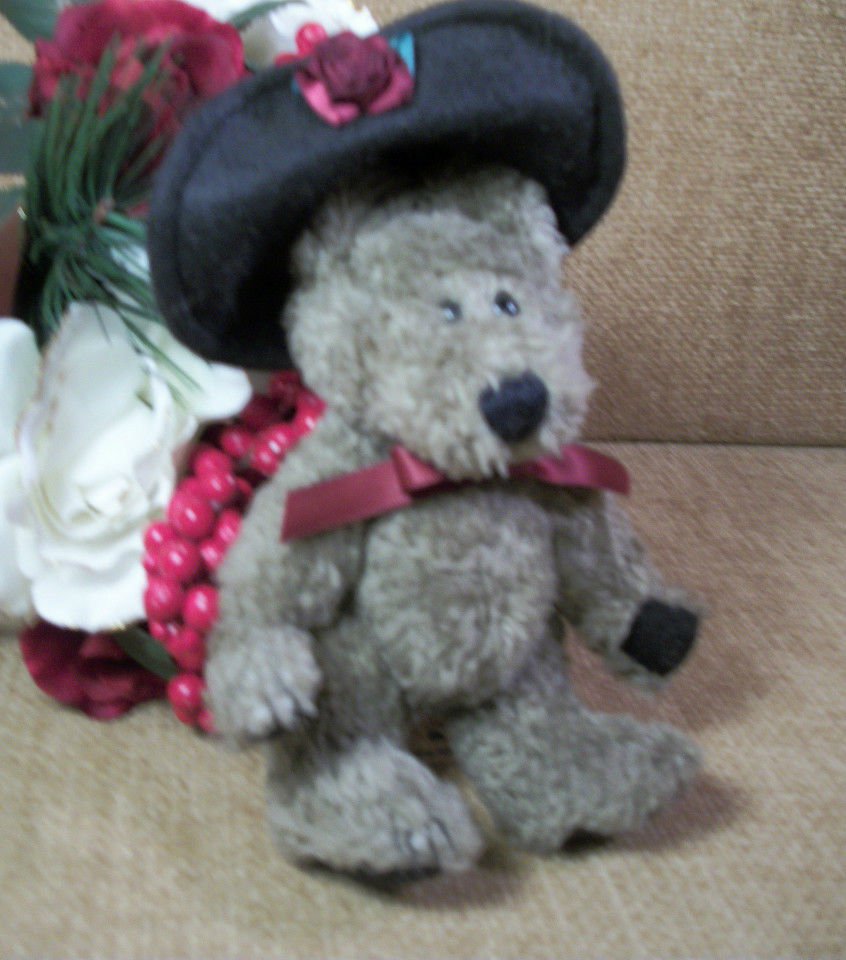 BOYDS Bear 6" Brown Plush Stuffed Animal with Felt Hat Investment Collectible