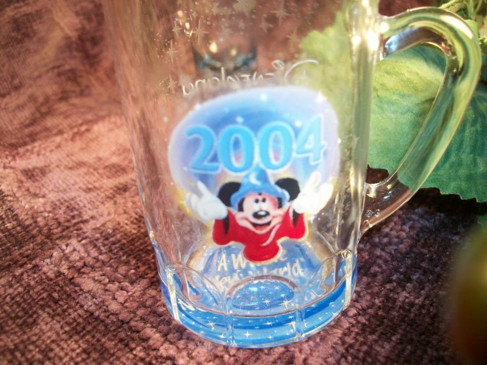 Mickey Mouse Small Glass Mug Fantasia Sorcerer Wizard Disneyana Disneyland 2004