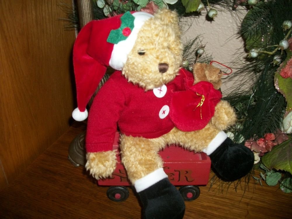 Sammy Santa Bear Russ Berrie Stuffed Plush Animal 2001 Avon Christmas Decor