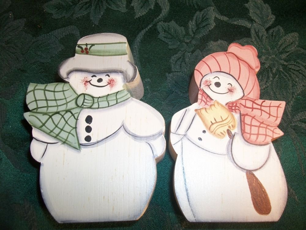 Tole Painted Snowman Couple Chunky Wood Cottage Chic Green Peach VTG Figurines