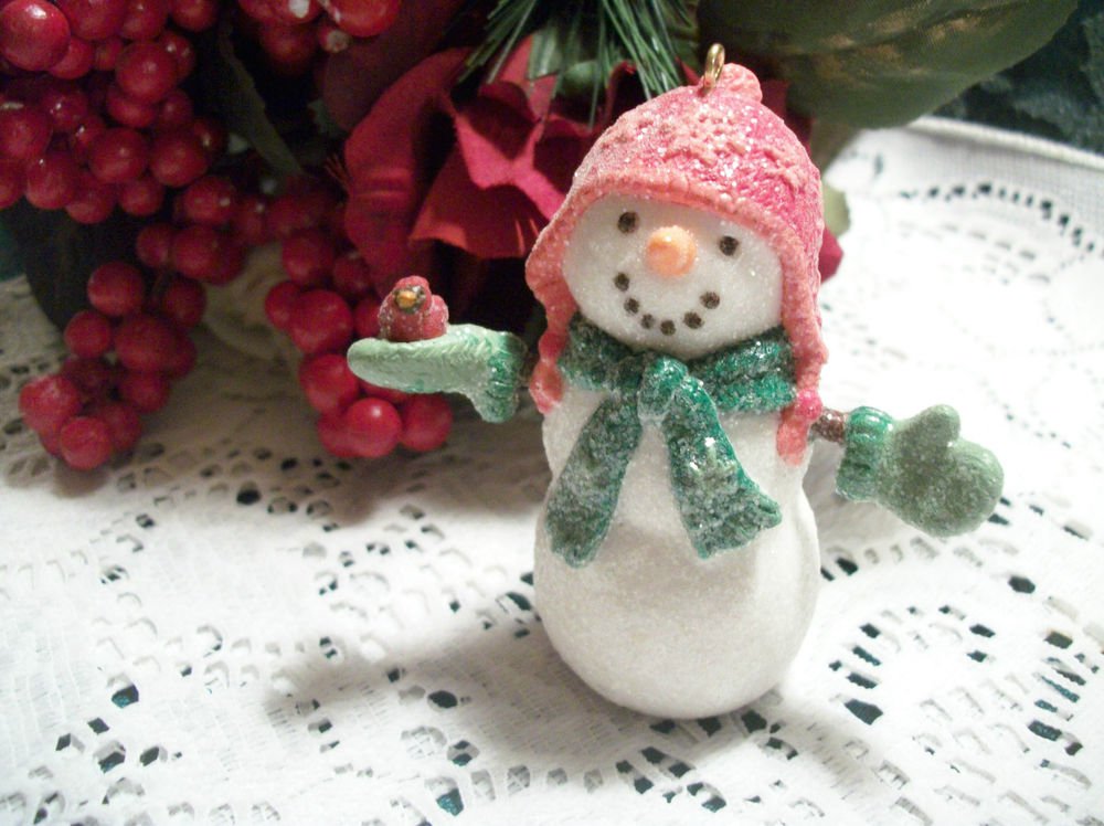 Hallmark Snowman Christmas Tree Ornament Welcome Friends Winter Figurine 2007
