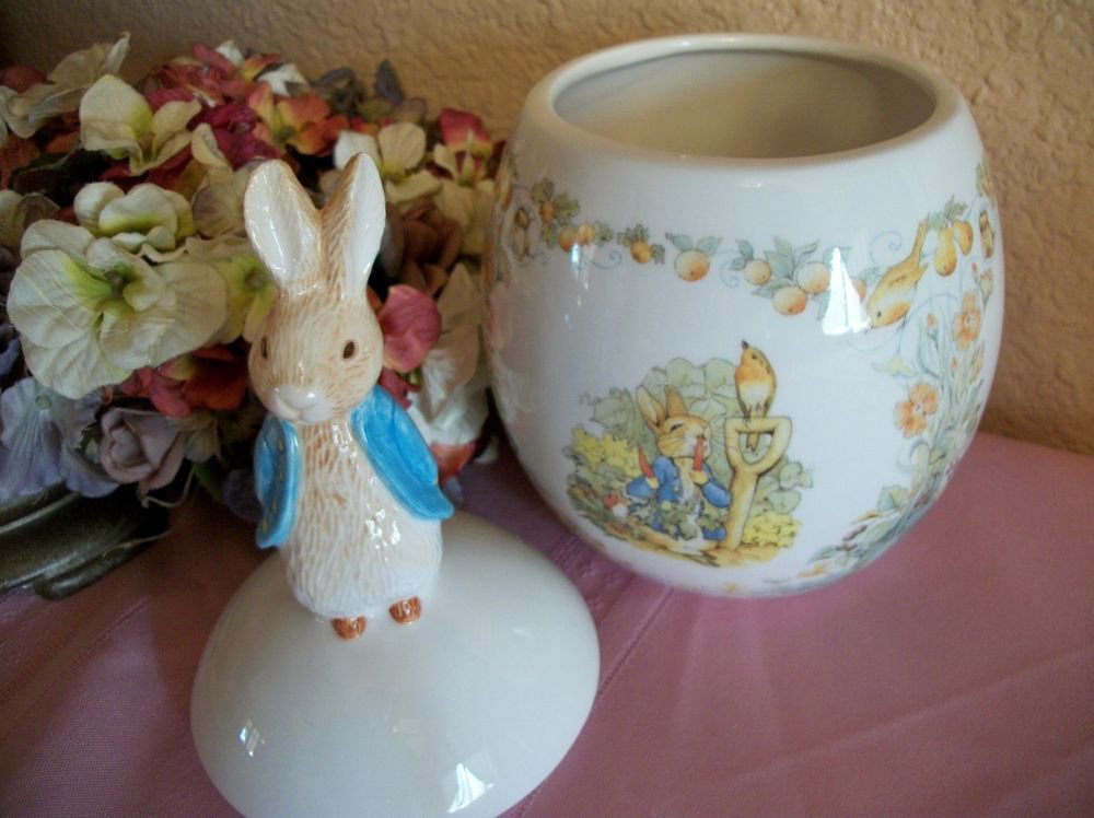 Beatrix Potter Peter Rabbit Covered Jar Candy Dish Easter Decor Teleflora 1996