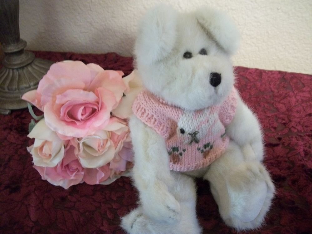 BOYDS Bear 11" Beige Jointed Plush Stuffed Animal Libby B Bunster Bunny Sweater