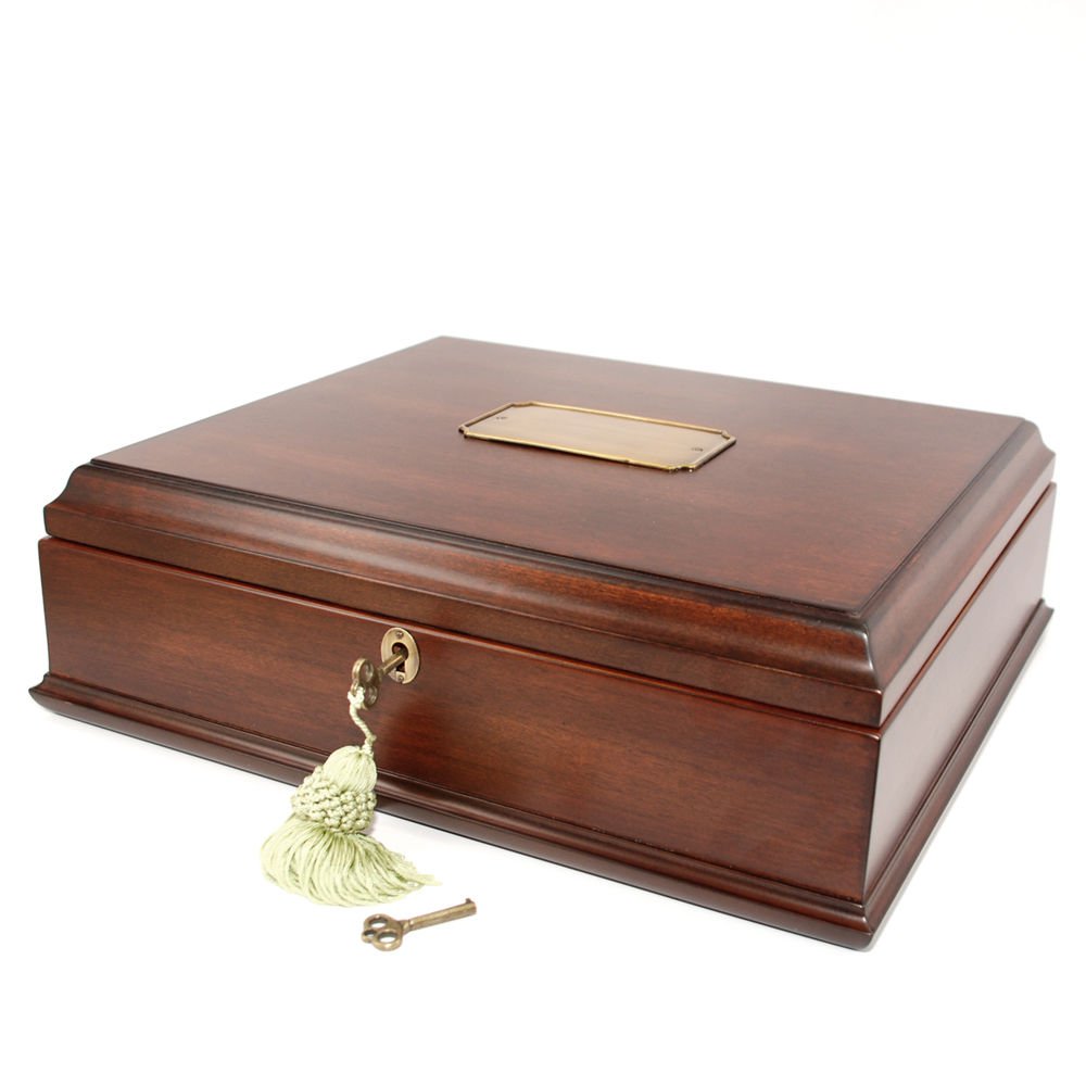 Decorebay Old World Wooden Treasure Box and memory Box with Brass Latch