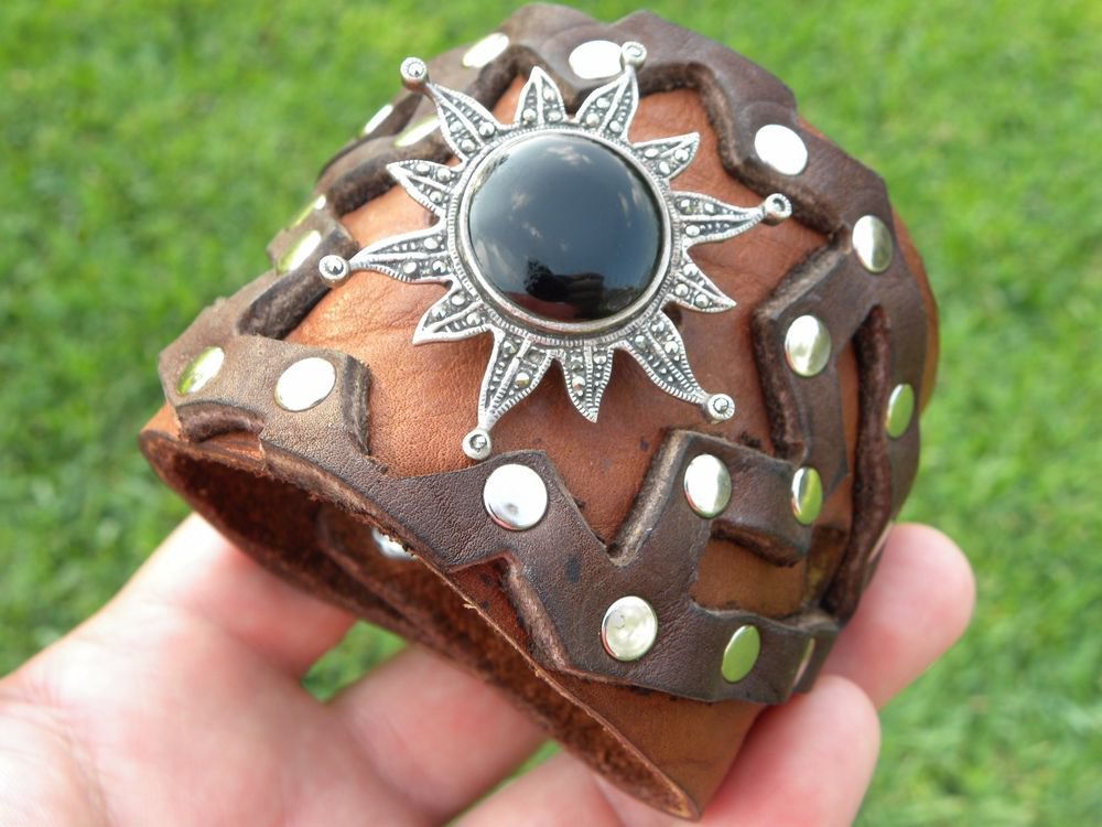 Buffalo leather cuff wristband bracelet Vintage Sterling Silver - Black Onyx