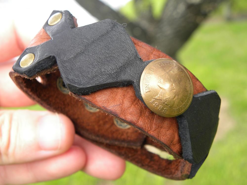 1988 Cuff Bracelet Authentic Buffalo leather wristband Indian Head penny coin