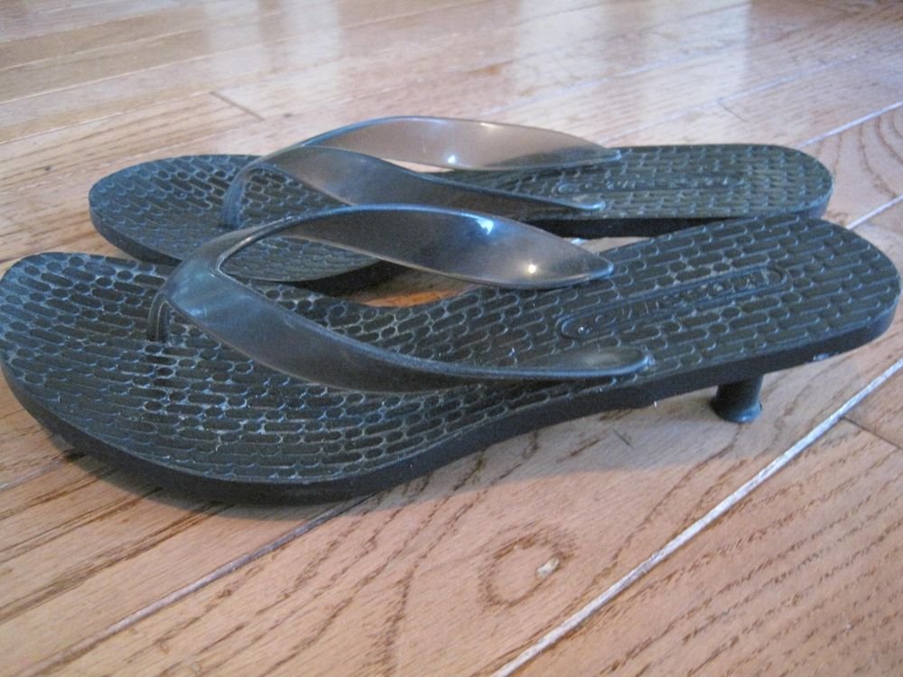 Mossimo Classic Dressy Thong Flip Flops Sandal 5 Black Button Heels