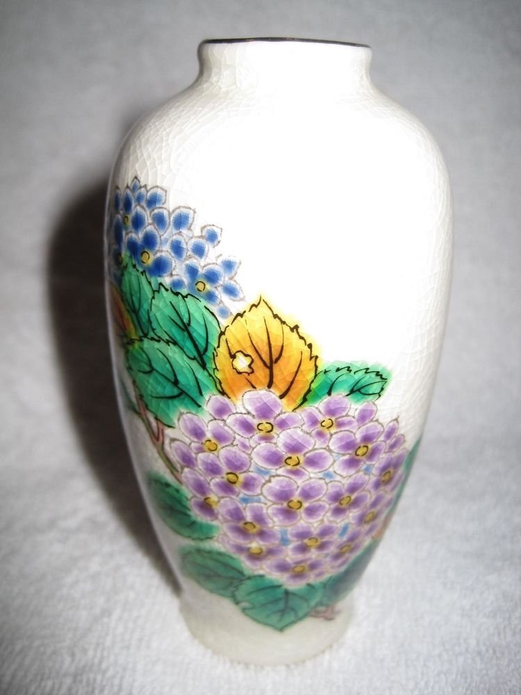 Small Homco Bud Vase Floral Made in Japan Crackle Gold Accents