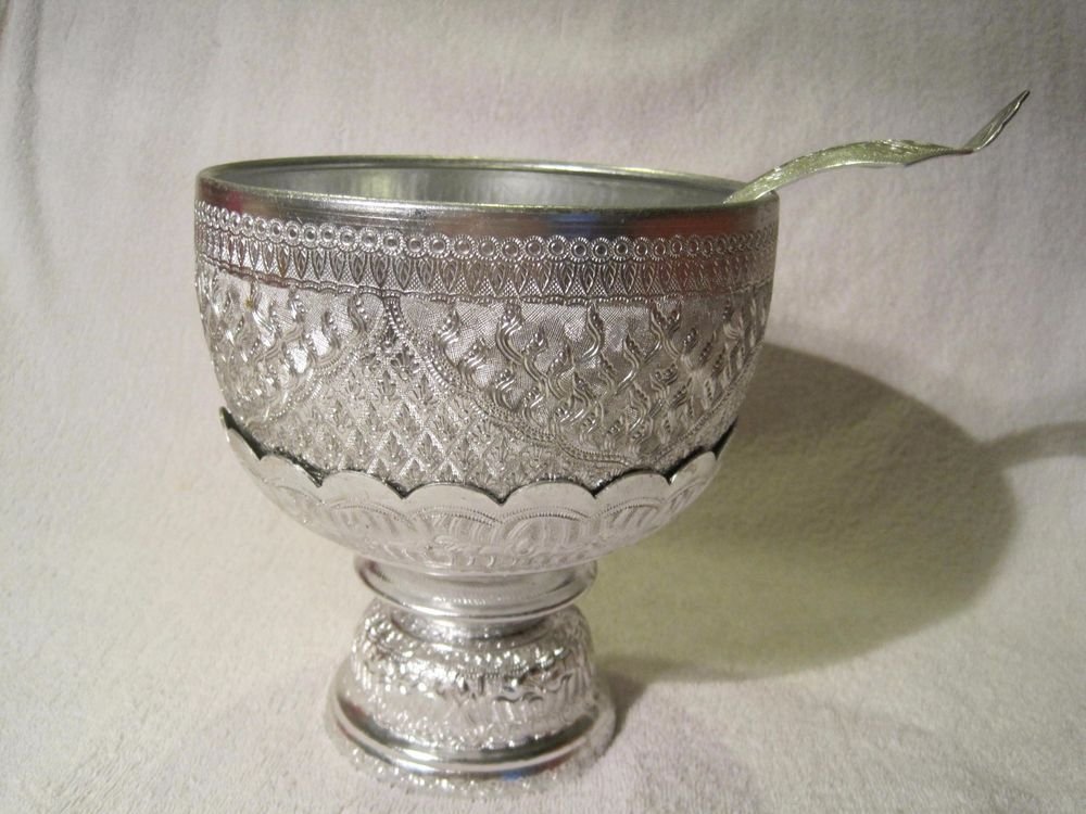 Thai Aluminium Soup Bowl Set Pedestal Stand Spoon Traditional Water Serving