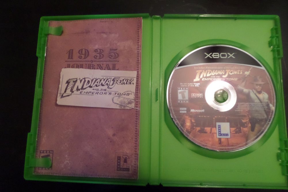 Indiana Jones and the Emperor's Tomb (Microsoft Xbox, 2003)