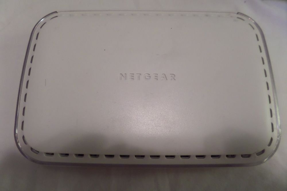 Netgear 8-Port Gigabit Ethernet Switch GS608 v3