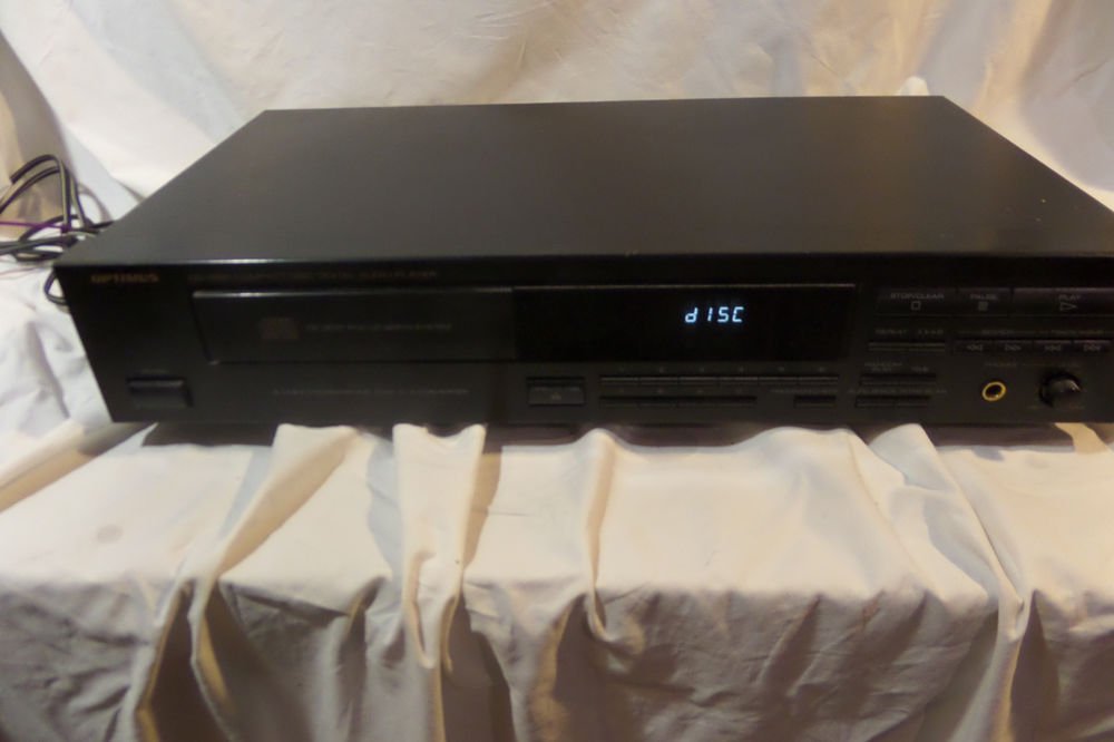 Optimus CD-1660 CD Digital Audio Player