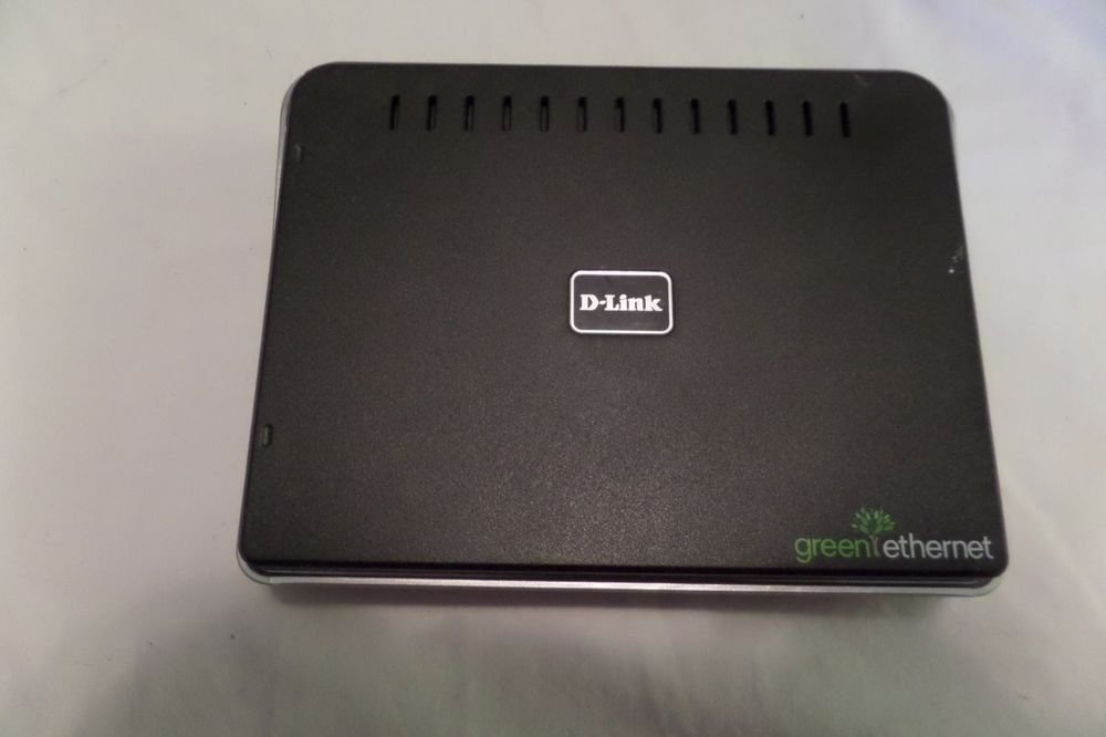 D-Link (DGS-2205) 5-Ports External Switch