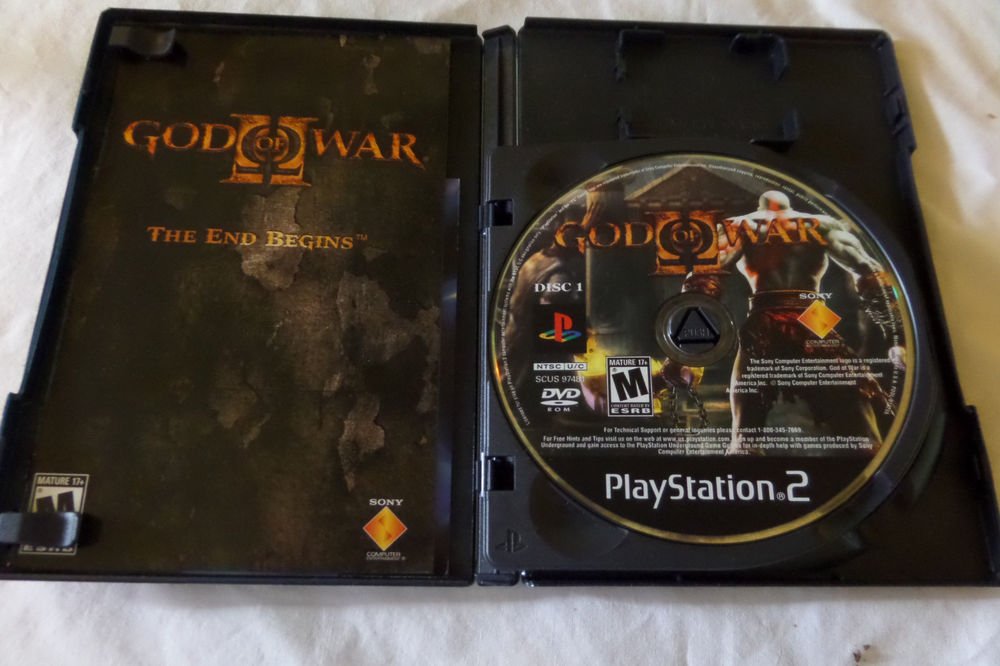 God of War II (Sony PlayStation 2, 2007) 2 disc set
