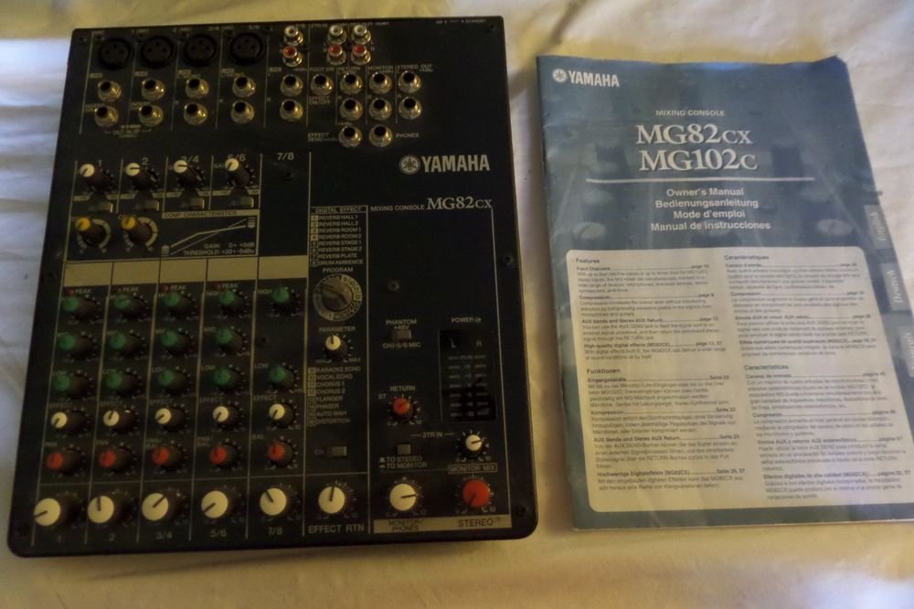 Yamaha MG82CX 8-Input Stereo Mixer