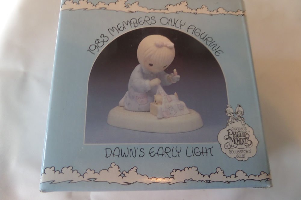Precious Moments 1983 Members only Figurine Dawn's Early Light PM-831