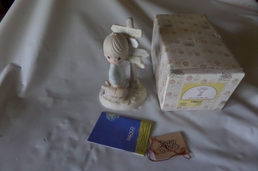 Precious Moments 1988 Jesus is the Only Way 520756