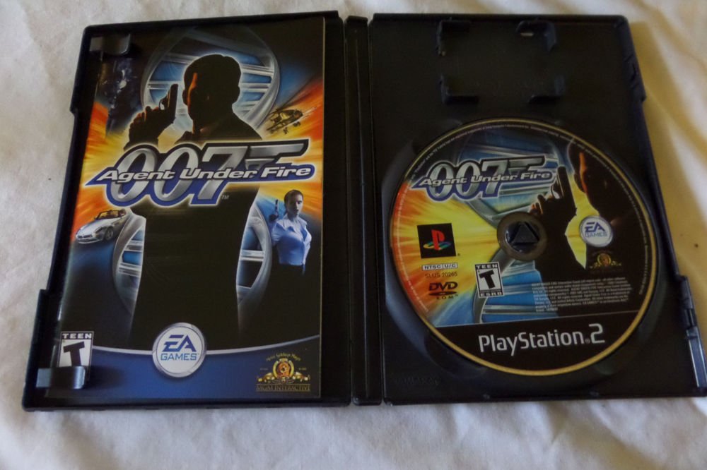 James Bond 007 in Agent Under Fire Greatest Hits (Sony PlayStation 2, 2002)